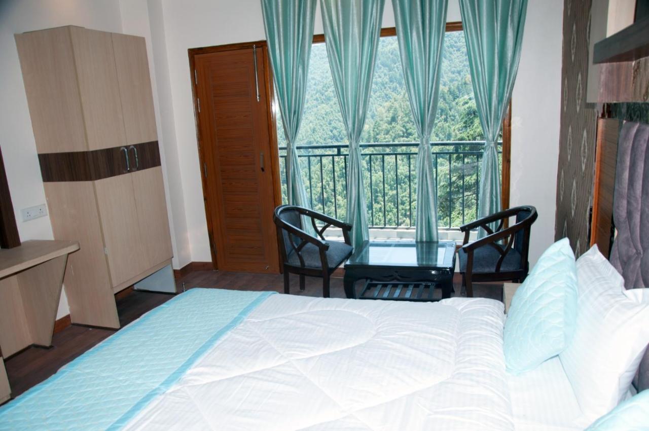 Summer Hill Resort Chail Esterno foto