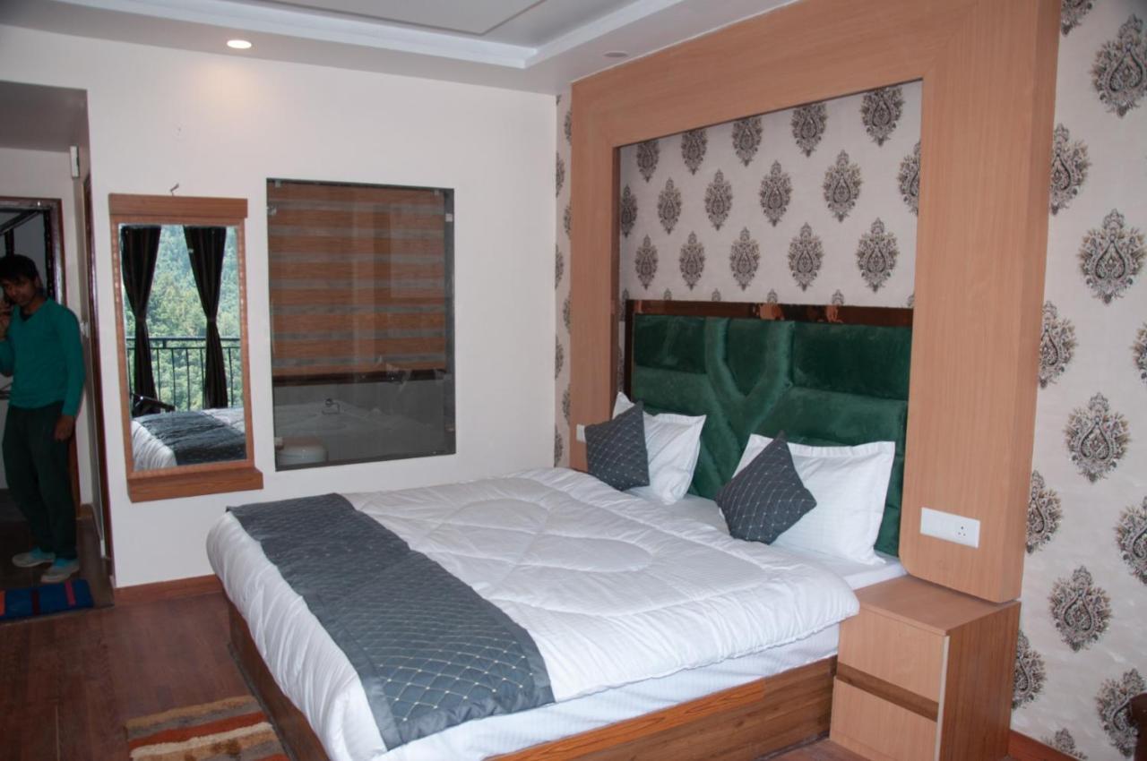Summer Hill Resort Chail Esterno foto