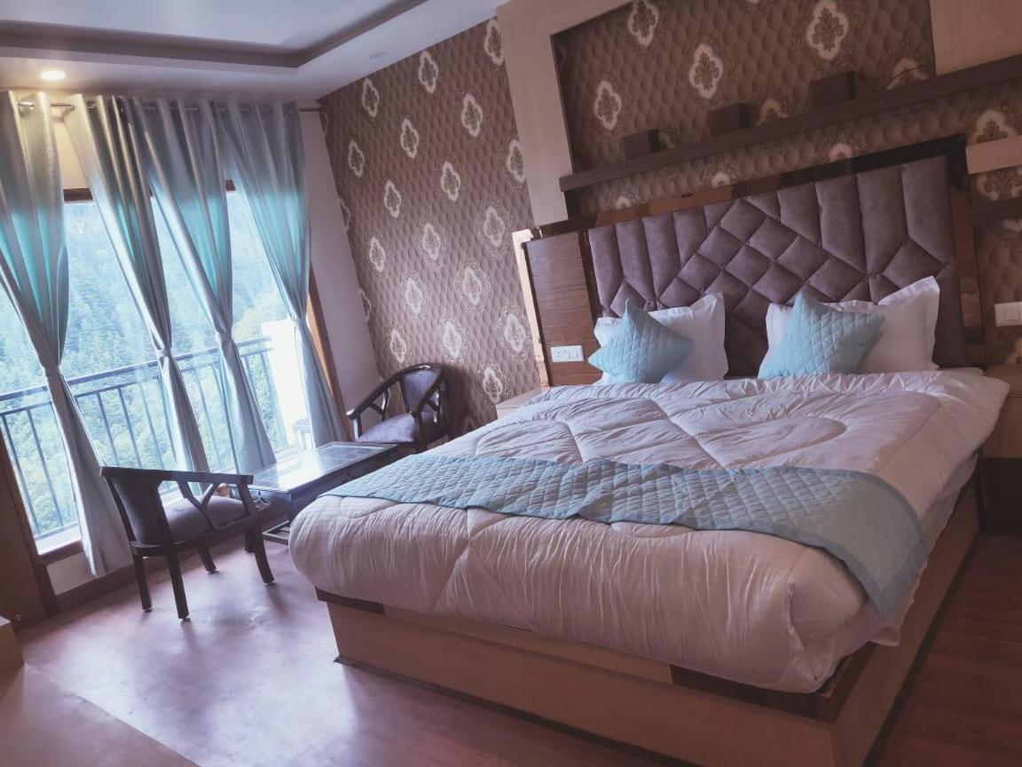 Summer Hill Resort Chail Esterno foto